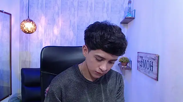 Snapshot of Sam_Daves chatting on 03/11/25, 01:12 Sam Daves online show from 03/11/25, 01:12