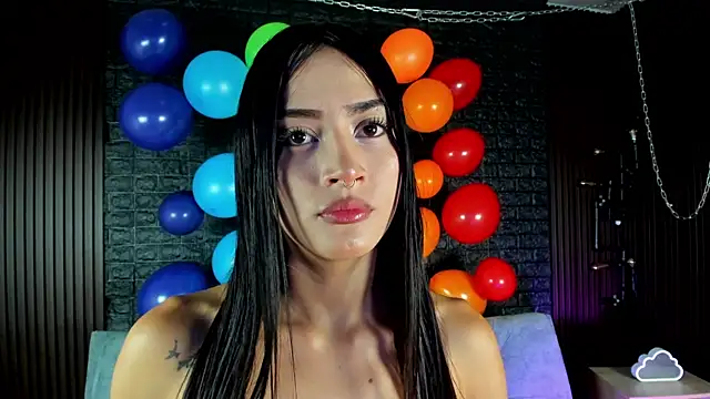 Snapshot of alice_rous21 chatting on 06/25/26, 01:37 alice rous21 online show from 06/25/26, 01:37