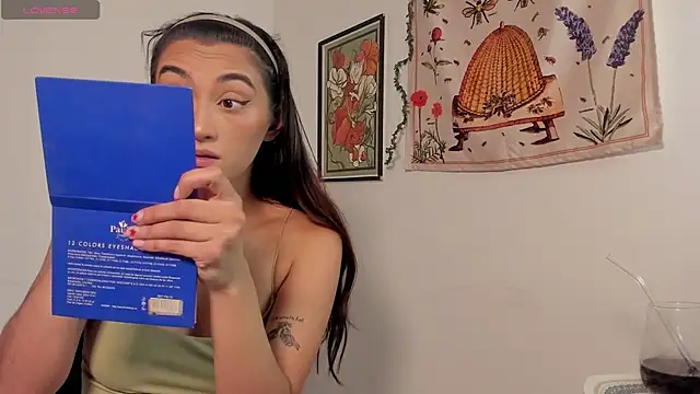 Gabee7  online show from 10/03/25, 04:04