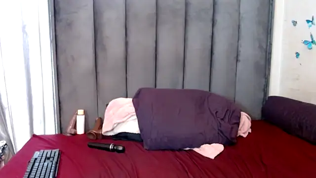 LustyDeziree1 online show from 11/17/25, 02:23