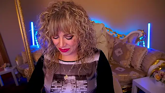 CandyLadyyy online show from 09/25/25, 08:23