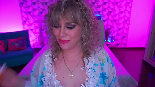 CandyLadyyy online show from 05/18/26, 04:07