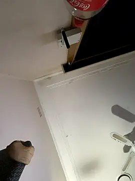 Snapshot of twink69Finger chatting on 09/26/25, 05:06 twink69Finger online show from 09/26/25, 05:06