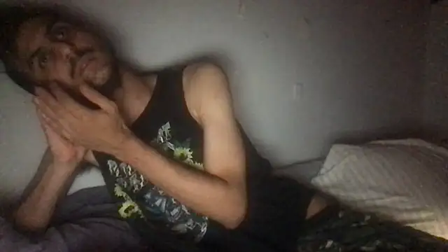 Snapshot of twink69Finger chatting on 02/24/26, 01:53 twink69Finger online show from 02/24/26, 01:53