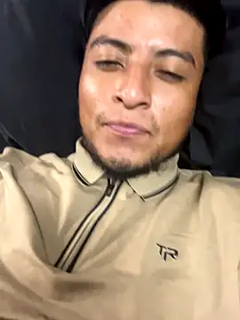 YAHIRALEJANDRIIIIII online show from 10/08/25, 01:03