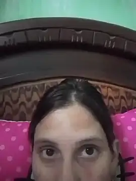 VictoriaLuxe online show from 10/29/25, 01:19