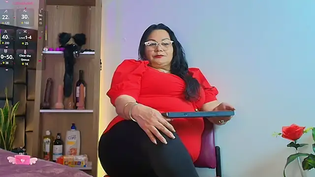 Snapshot of EllenaBoobs_ chatting on 02/12/26, 04:29 EllenaBoobs online show from 02/12/26, 04:29