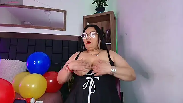 EllenaBoobs  online show from 06/19/26, 07:06