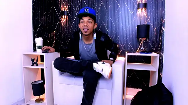 Gregory Sforza online show from 10/29/25, 01:02