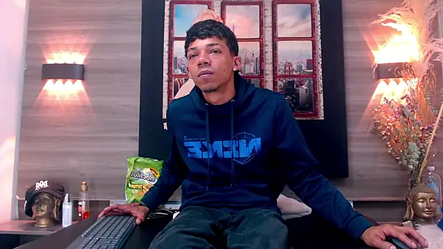 Gregory Sforza online show from 12/02/25, 07:09