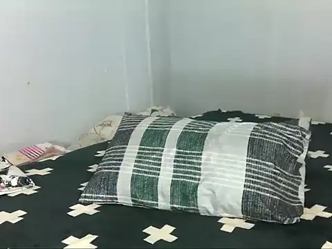 clover cams1874 online show from 10/07/25, 05:21