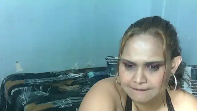 clover cams1874 online show from 11/08/25, 05:01