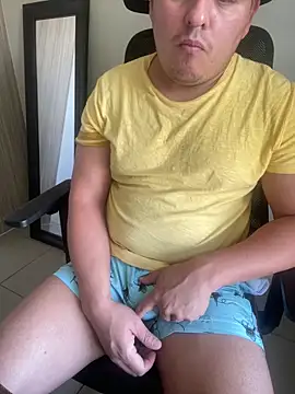 Gusta bi online show from 03/13/26, 03:07