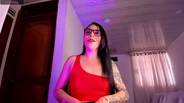 mia velvet1 online show from 05/12/26, 12:46