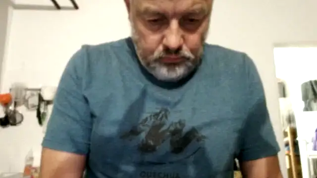 Berg Boy online show from 09/30/25, 08:47