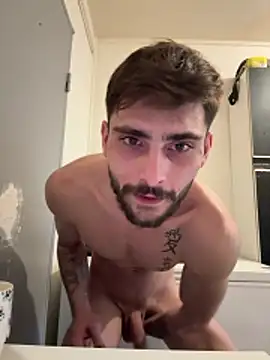 Snapshot of Hugo34bg chatting on 02/12/26, 12:44 Hugo34bg online show from 02/12/26, 12:44