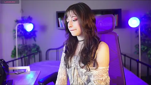 Miyuki wolf online show from 11/18/25, 09:30