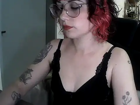 Acid Girl Ofc online show from 10/15/25, 03:17