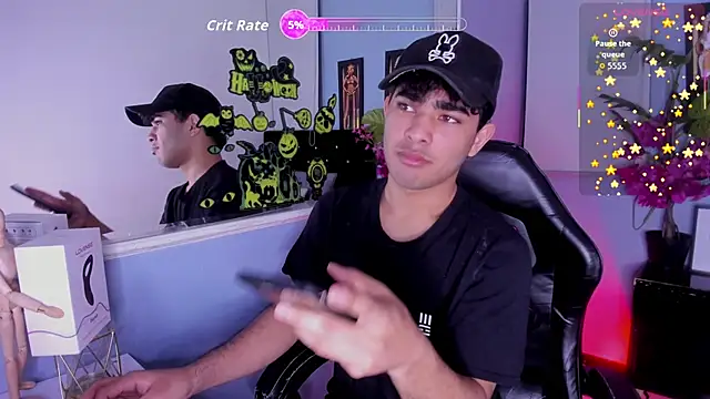 Snapshot of LucasCarterr_ chatting on 10/22/25, 03:51 LucasCarterr online show from 10/22/25, 03:51