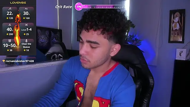 Snapshot of LucasCarterr_ chatting on 10/31/25, 06:53 LucasCarterr online show from 10/31/25, 06:53