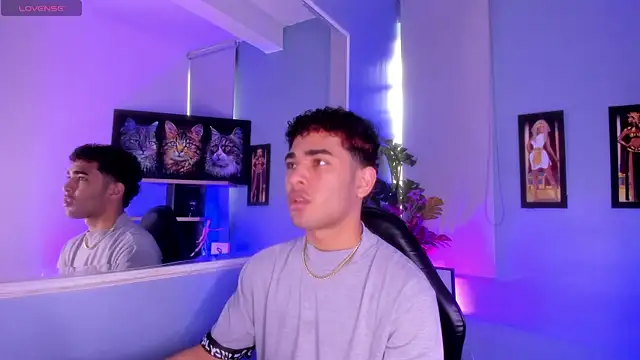 Snapshot of LucasCarterr_ chatting on 11/06/25, 08:32 LucasCarterr online show from 11/06/25, 08:32