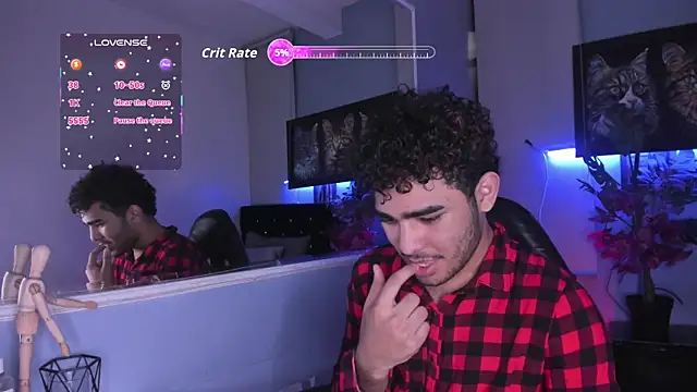 Snapshot of LucasCarterr_ chatting on 12/04/25, 04:55 LucasCarterr online show from 12/04/25, 04:55