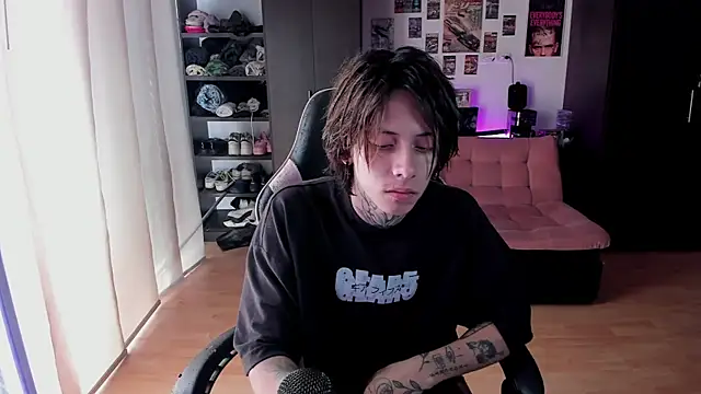 xIce Boy online show from 05/03/26, 04:02