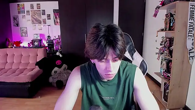 xIce Boy online show from 06/17/26, 02:18