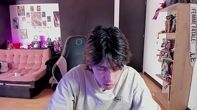 xIce Boy online show from 06/25/26, 04:22
