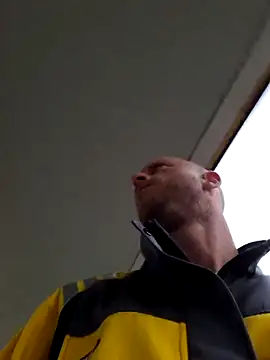 svenpfeifer online show from 10/20/25, 02:50