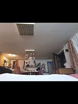 svenpfeifer online show from 12/17/25, 05:19