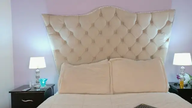 CarolineNasty online show from 10/22/25, 07:35