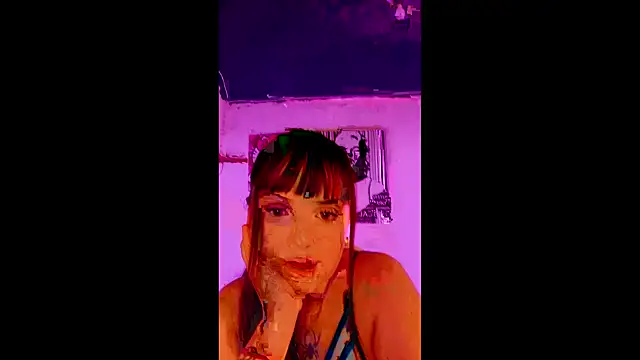 LoganPeny online show from 03/19/25, 05:08