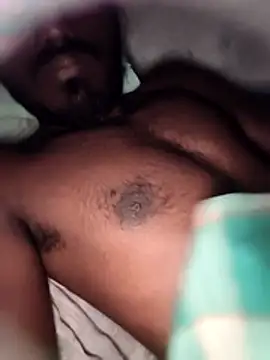 Snapshot of PolarFriend0 chatting on 02/24/26, 06:28 PolarFriend0 online show from 02/24/26, 06:28