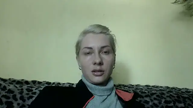 Snapshot of _Black-Panther_ chatting on 06/15/26, 01:46 Black-Panther online show from 06/15/26, 01:46