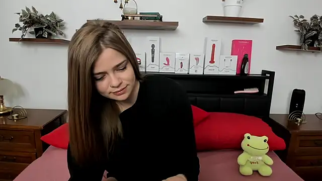Snapshot of HaleyReedme chatting on 04/15/26, 07:26 HaleyReedme online show from 04/15/26, 07:26
