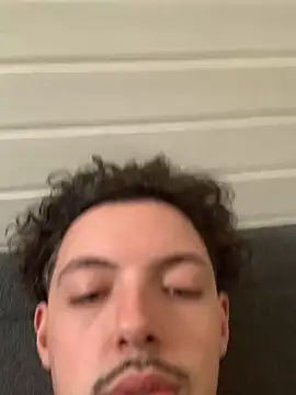 Snapshot of Sabo01 chatting on 03/13/25, 11:51 Sabo01 online show from 03/13/25, 11:51