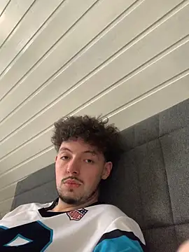 Snapshot of Sabo01 chatting on 03/14/25, 09:46 Sabo01 online show from 03/14/25, 09:46