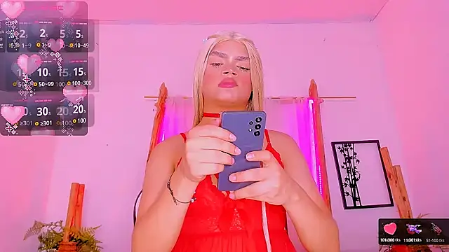 Snapshot of Brithanycullen chatting on 03/21/25, 06:49 Brithanycullen online show from 03/21/25, 06:49