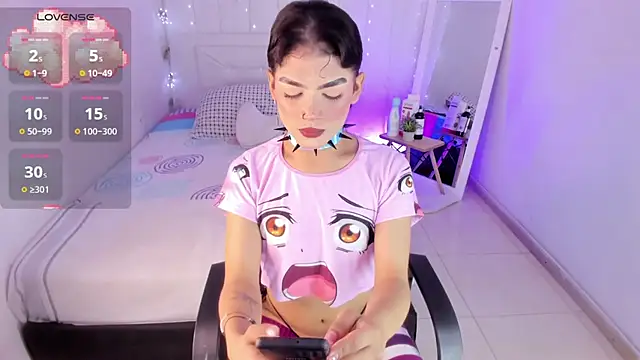 Snapshot of Brithanycullen chatting on 09/13/25, 12:21 Brithanycullen online show from 09/13/25, 12:21