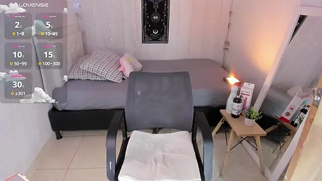 Snapshot of Brithanycullen chatting on 11/09/25, 10:08 Brithanycullen online show from 11/09/25, 10:08