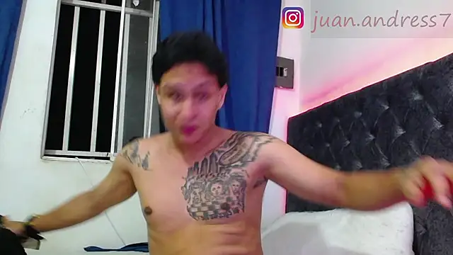 Snapshot of Stone_grey1_ chatting on 02/04/26, 02:06 Stone grey1 online show from 02/04/26, 02:06