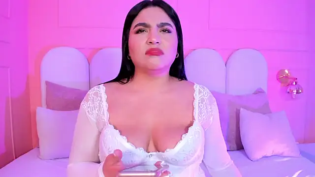 eva sainnt online show from 11/24/25, 03:28