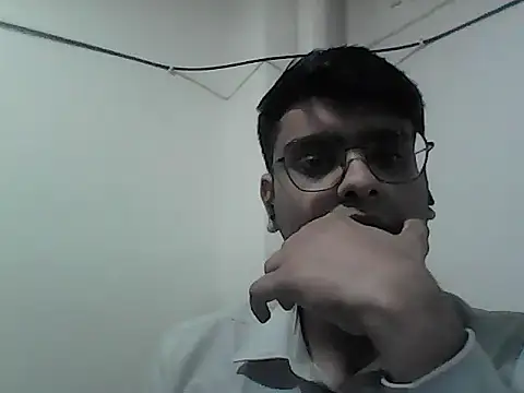 Snapshot of sutfvkii chatting on 03/20/25, 12:43 sutfvkii online show from 03/20/25, 12:43