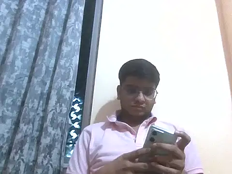 Snapshot of sutfvkii chatting on 10/04/25, 05:33 sutfvkii online show from 10/04/25, 05:33