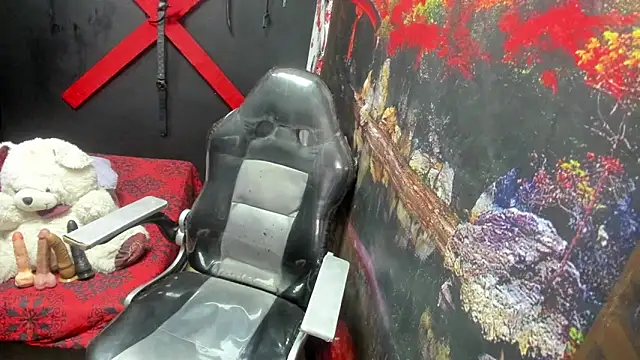 Tracy KS online show from 10/09/25, 08:18