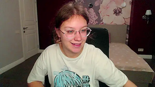 AngelinaLow online show from 03/19/25, 03:19