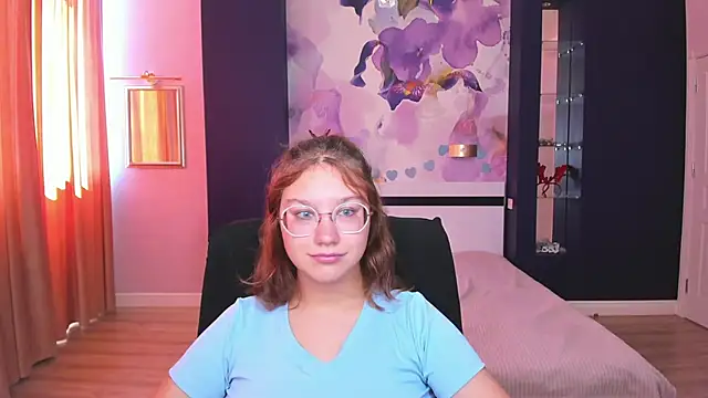 AngelinaLow online show from 09/22/25, 11:23