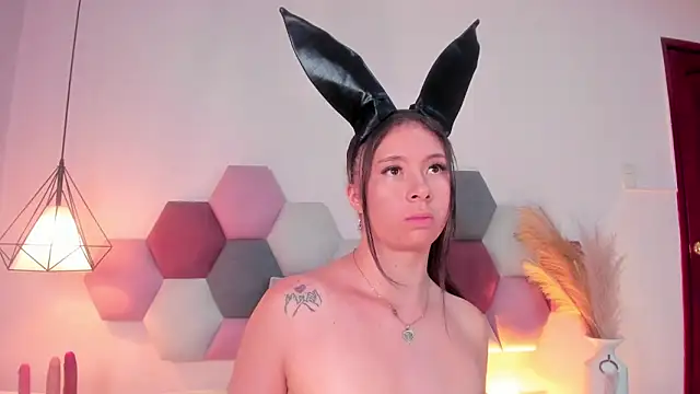 BeckyVidal online show from 10/30/25, 12:45