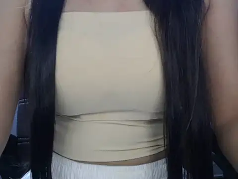 Snapshot of TheMostBeautifullGirl- chatting on 06/25/26, 06:34 TheMostBeautifullGirl- online show from 06/25/26, 06:34